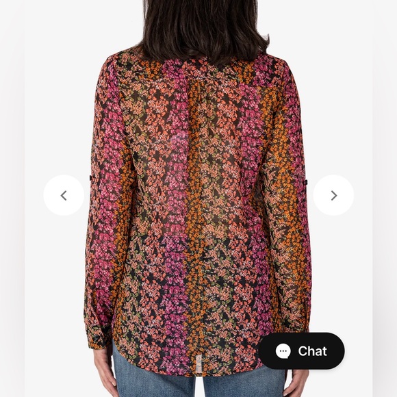 Kut from the Cloth jasmine chiffon blouse. - Picture 3 of 7